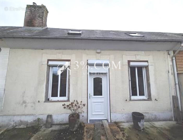 Maison à FEUQUIERES-EN-VIMEU