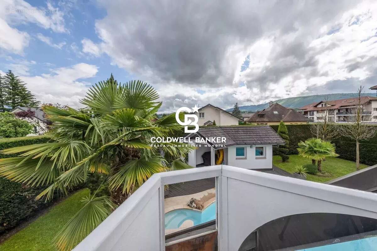 Maison à ARTHAZ-PONT-NOTRE-DAME