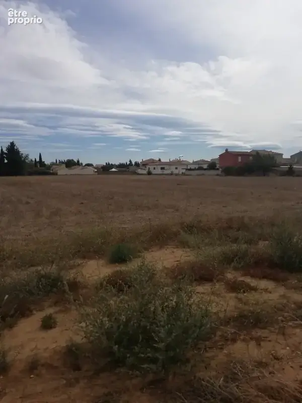 Terrain à LIGNAN-SUR-ORB