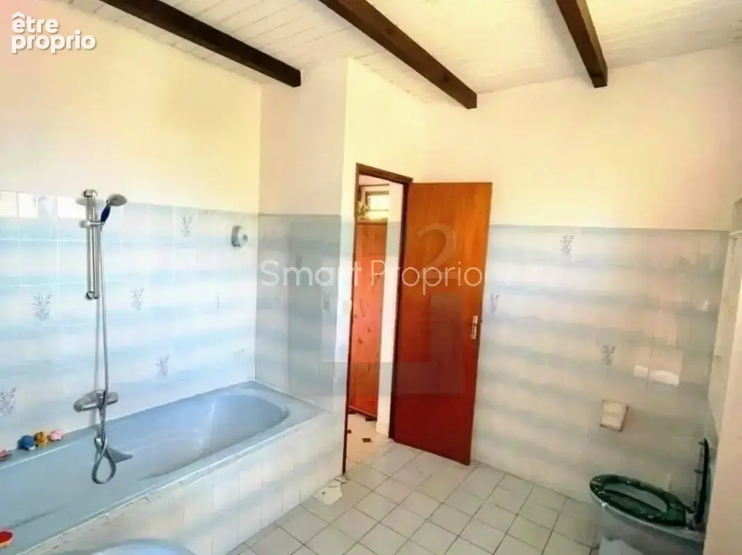 Maison familiale 6 pièces centre ville Basse-terre - photo 5