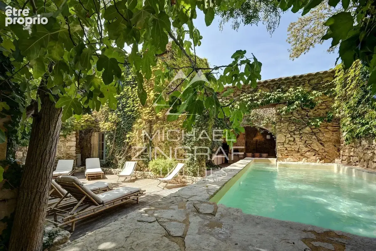 Propriété d'Exception Aux Portes d'Aix-en-Provence : Magnanerie du XVIIIe Rénovée - photo 3