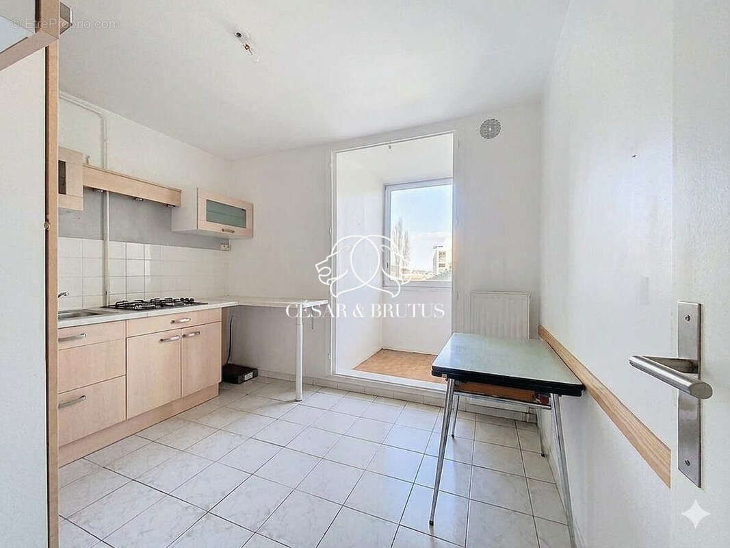 Appartement 65 m² à Caluire-Et-Cuire  - photo 5