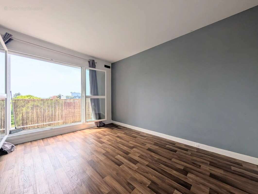 Appartement à PLAISIR