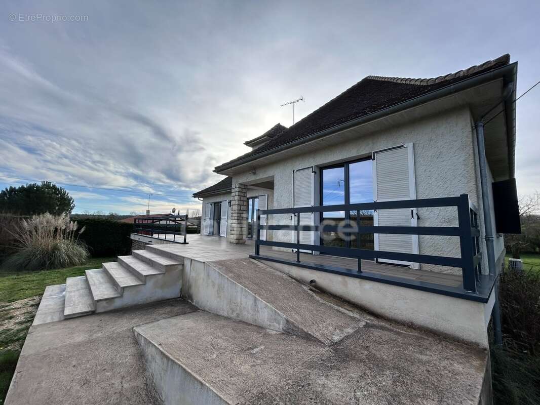Maison à vendre 5 pièces CORGNAC SUR L'ISLE (24) - photo 25