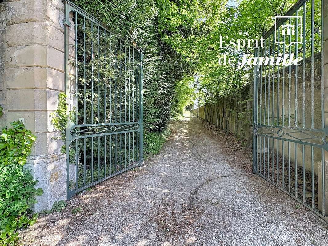 Charmes-sur - l'Herbasse - Demeure familiale au cœur de la Drôme des Collines - photo 3
