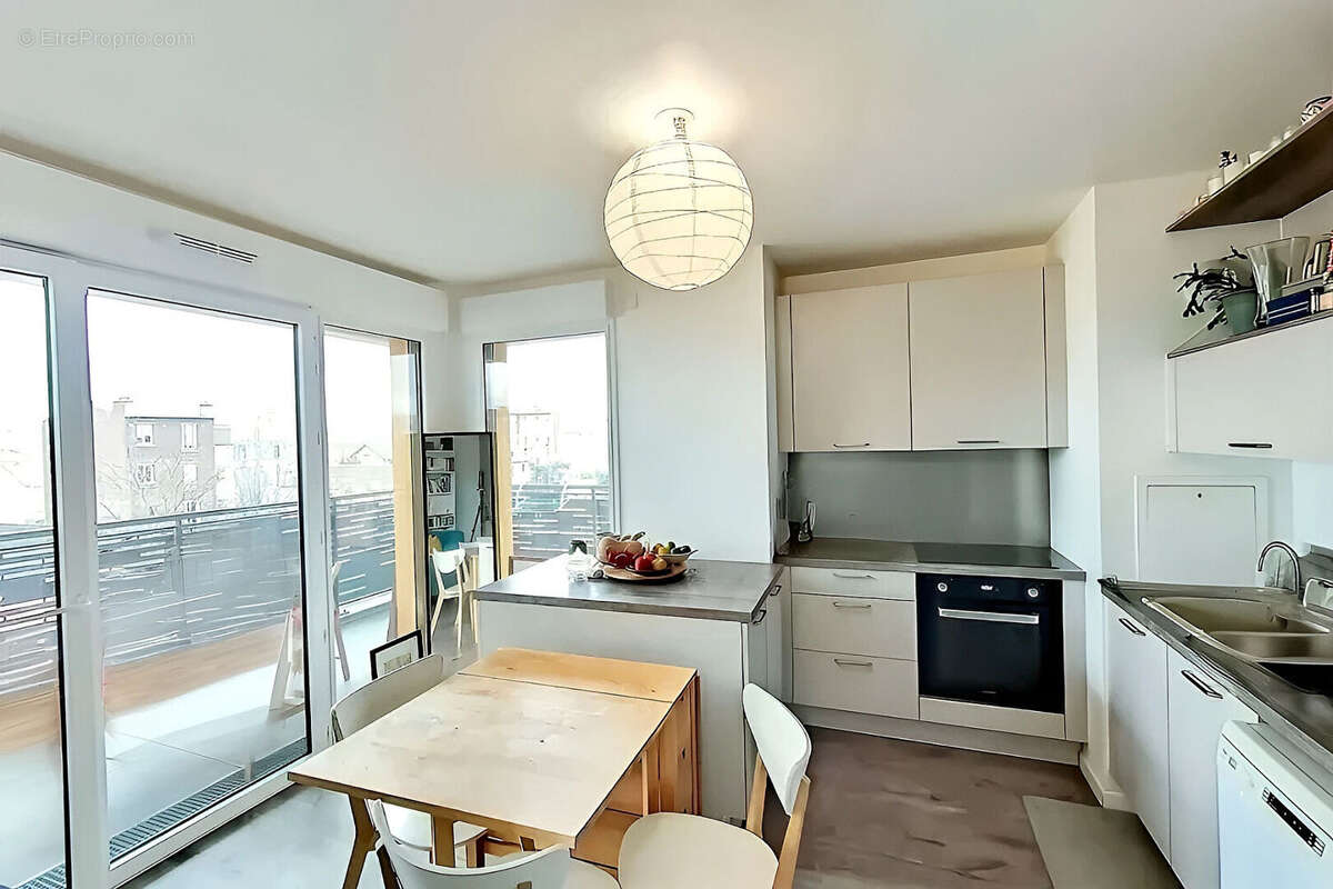 Appartement à ASNIERES-SUR-SEINE