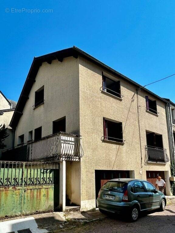 Maison à CHATILLON-EN-BAZOIS