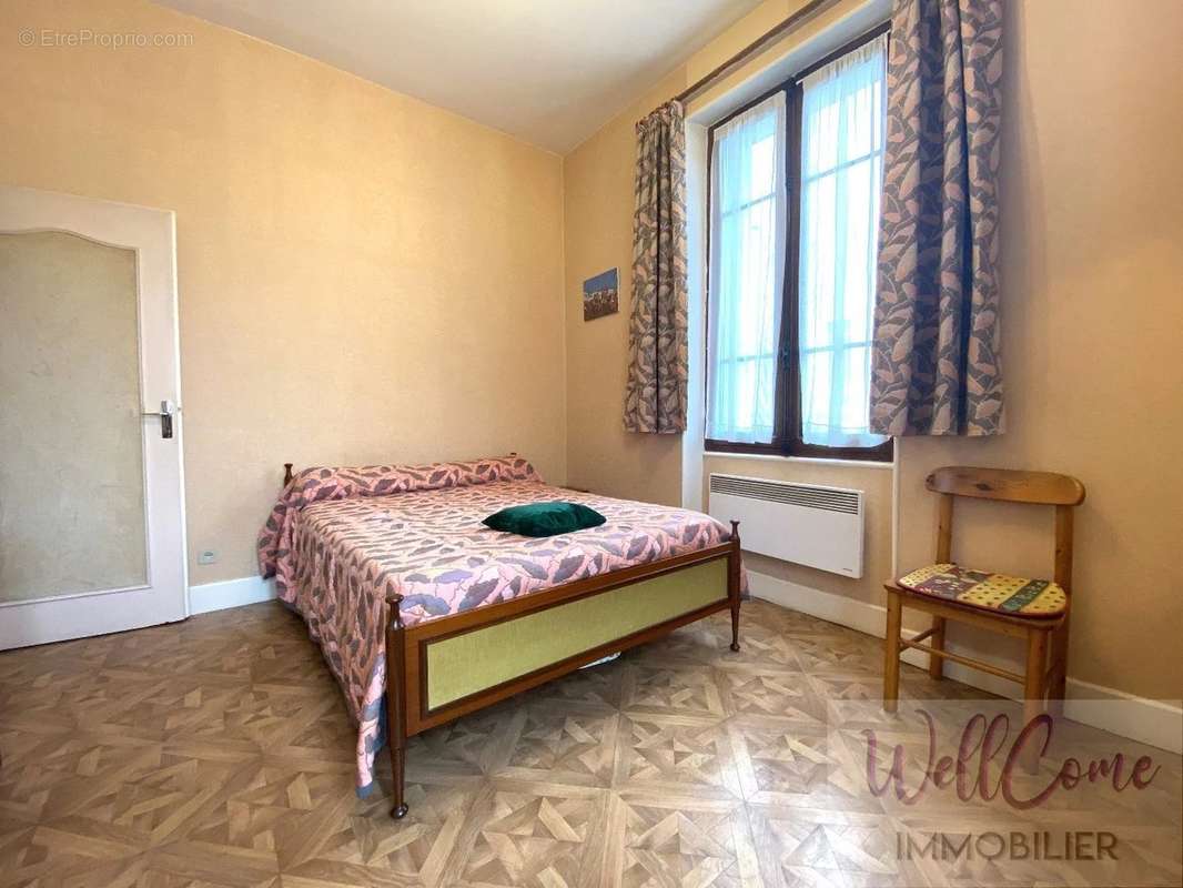 Appartement à AIX-LES-BAINS