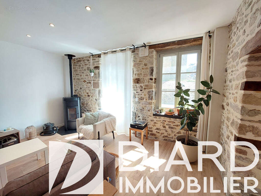 Maison Domalain rénovée 154 m2 - photo 4