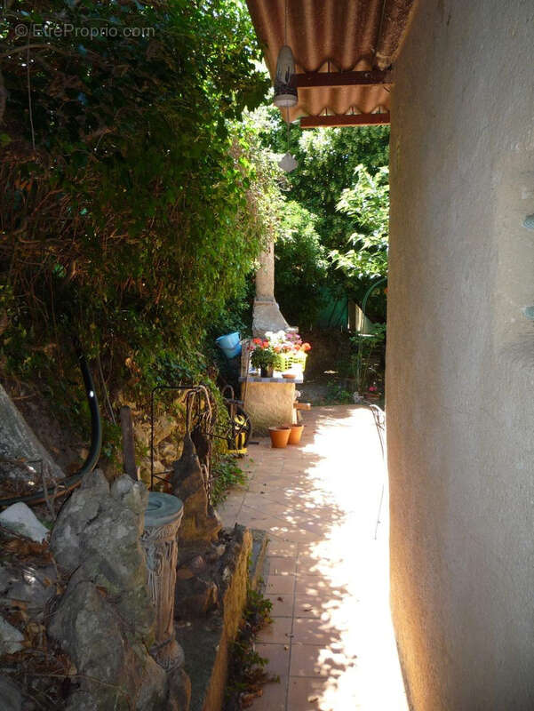 Maison à MALAUCENE