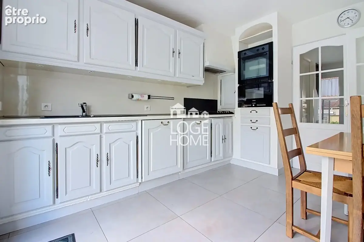 Maison 95 m² à Wattrelos  - photo 3
