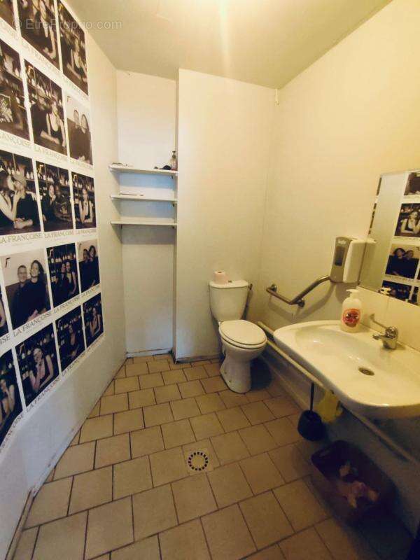 Commerce à PARIS-10E