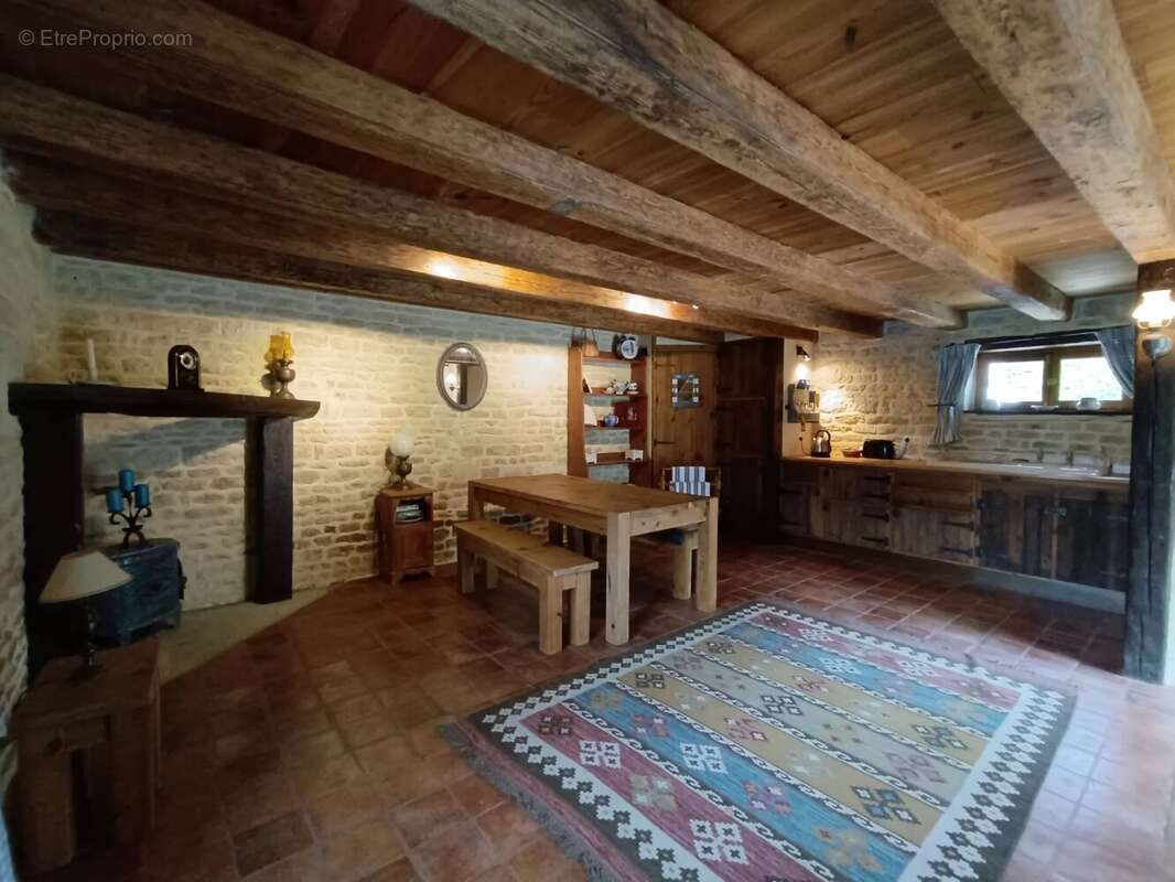 Charmante maison avec piscine et maison d'amis, proche Maillezais - photo 16