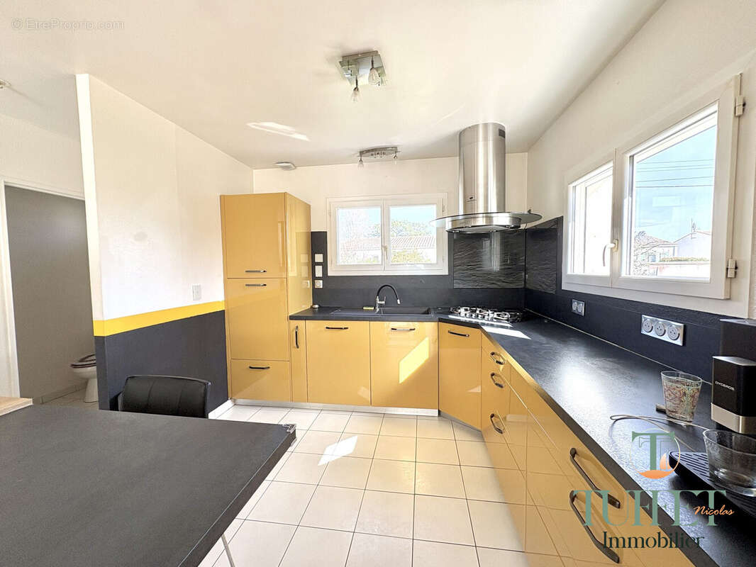 Maison 120 m² à La Tremblade  - photo 7