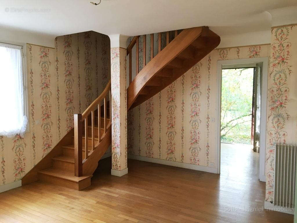 Maison à coté de l'hopital de SENS - photo 3