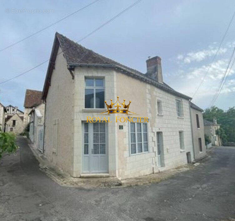 Maison à LA GUERCHE