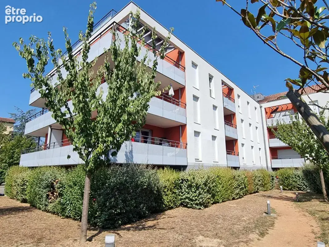 Appartement à CRAPONNE