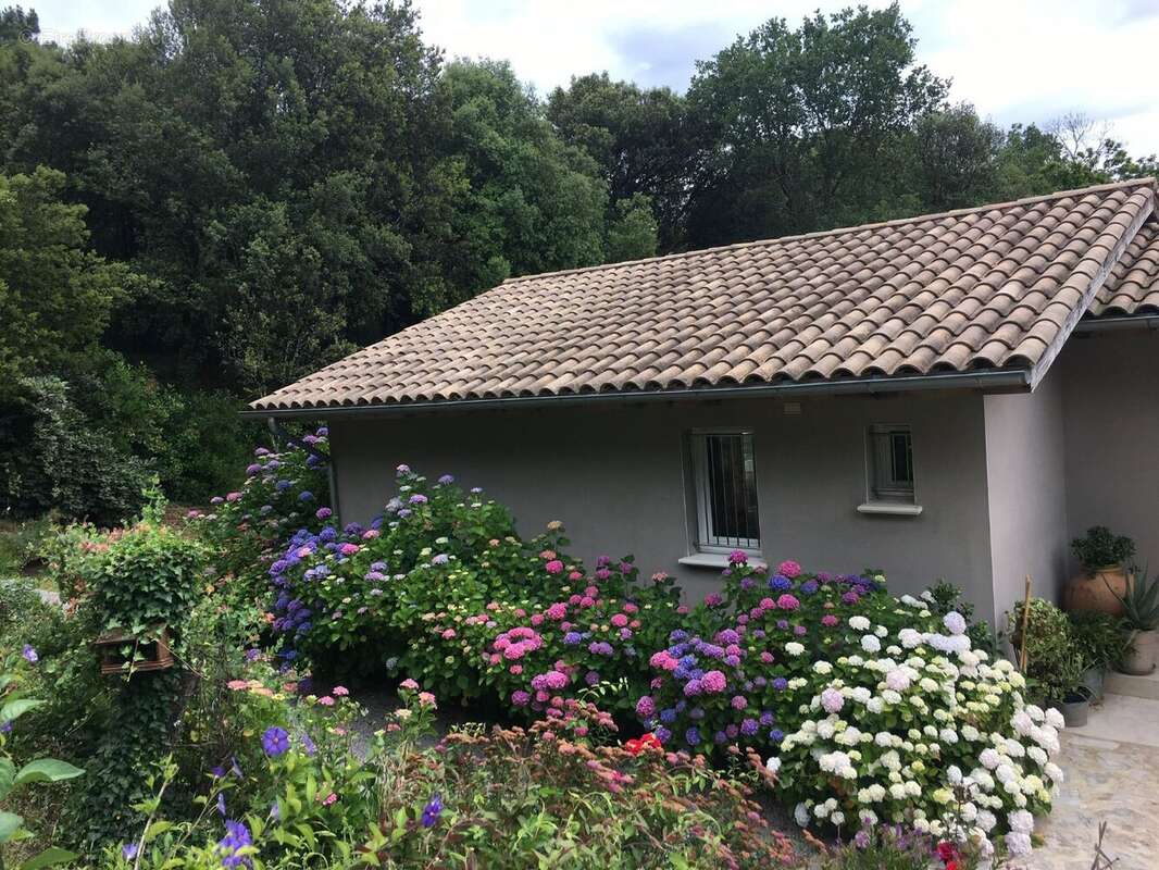 Maison à MONOBLET