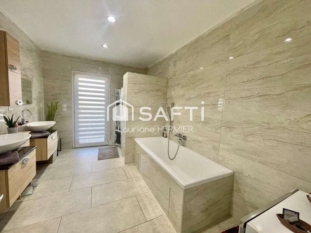 Photo 9 - Maison à SAINT-CLEMENT