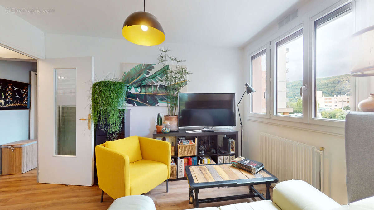 Appartement à ECHIROLLES