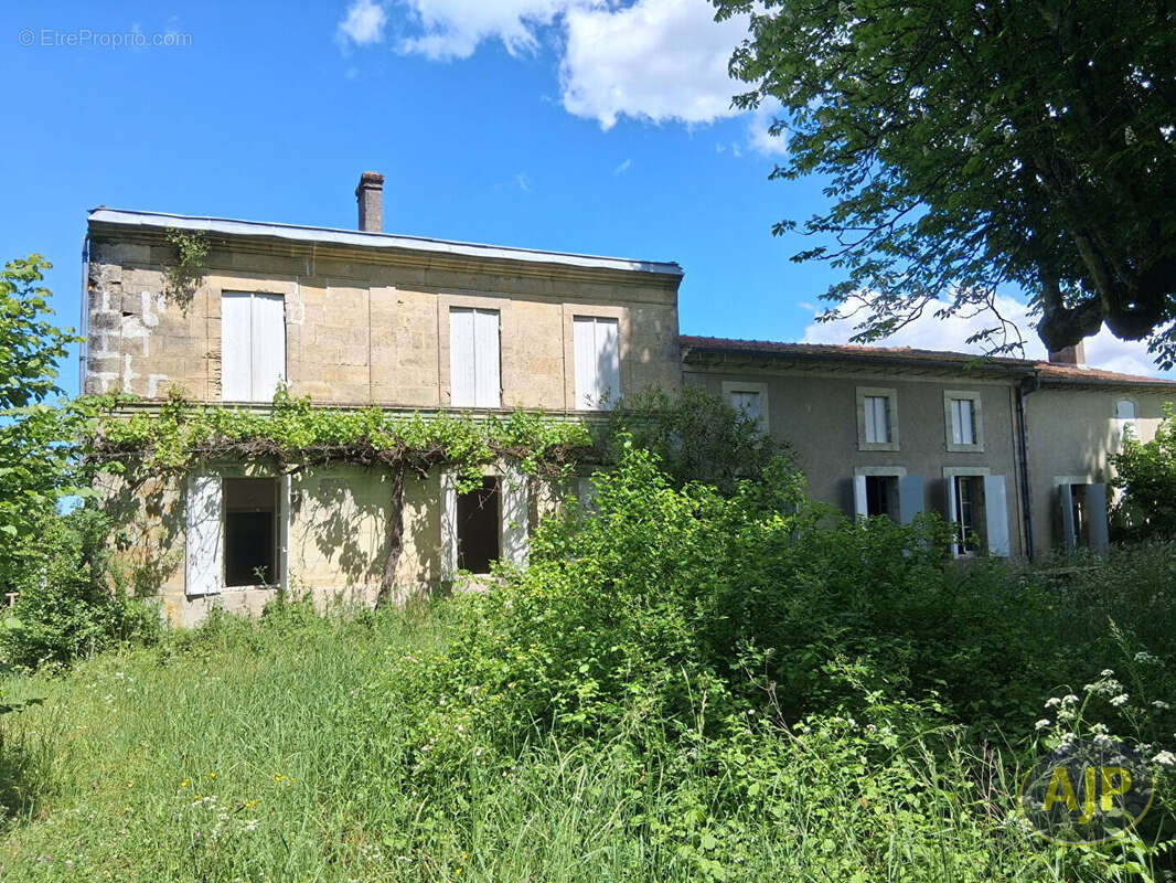 Maison à VERTHEUIL