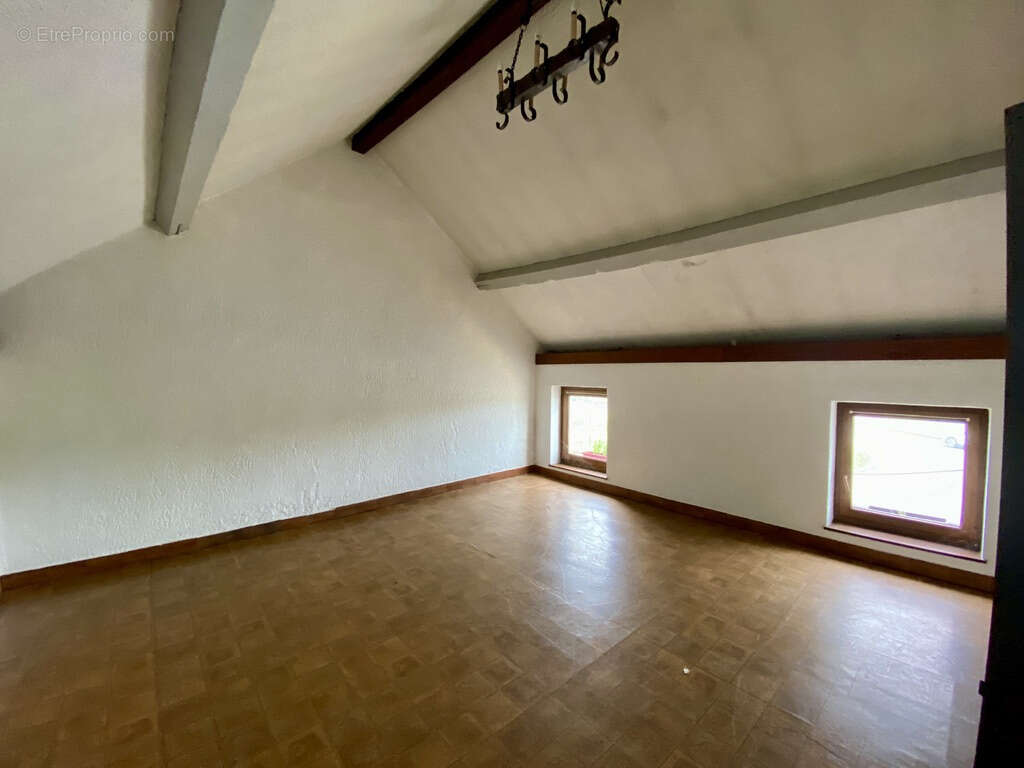 Appartement à FEIGNIES