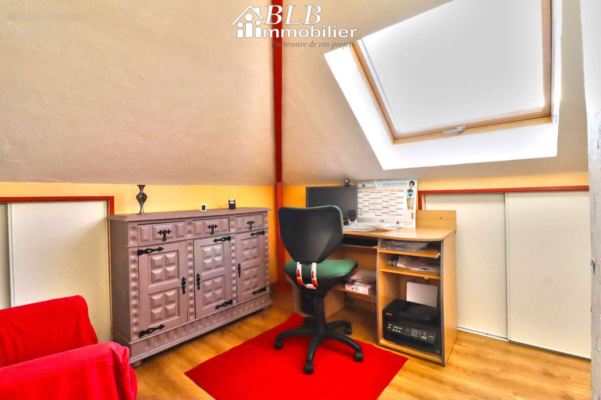 Maison à LE PERRAY-EN-YVELINES