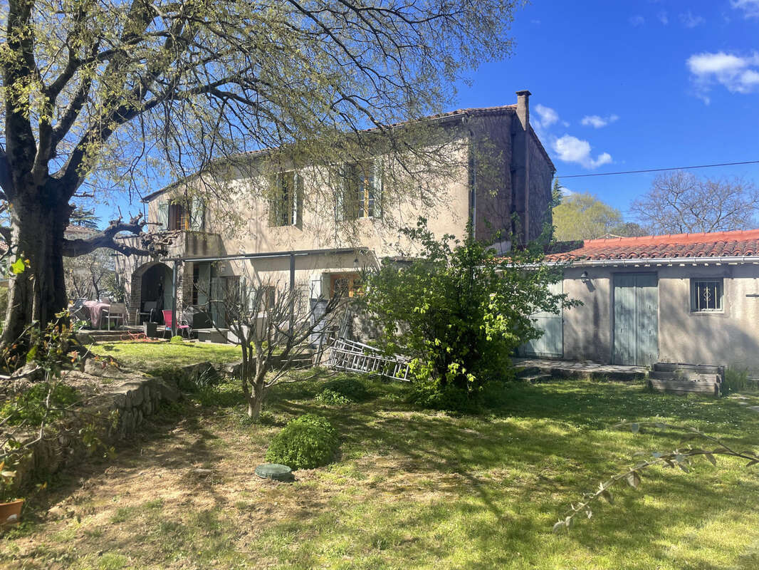 Maison à LAROQUE