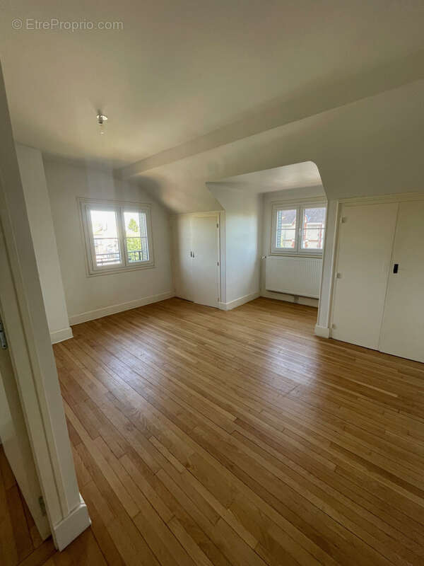 Appartement à SAINTE-SAVINE