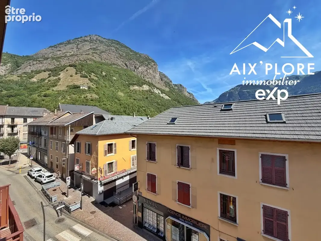 Appartement 40 m² à Saint-Jean-De-Maurienne  - photo 6