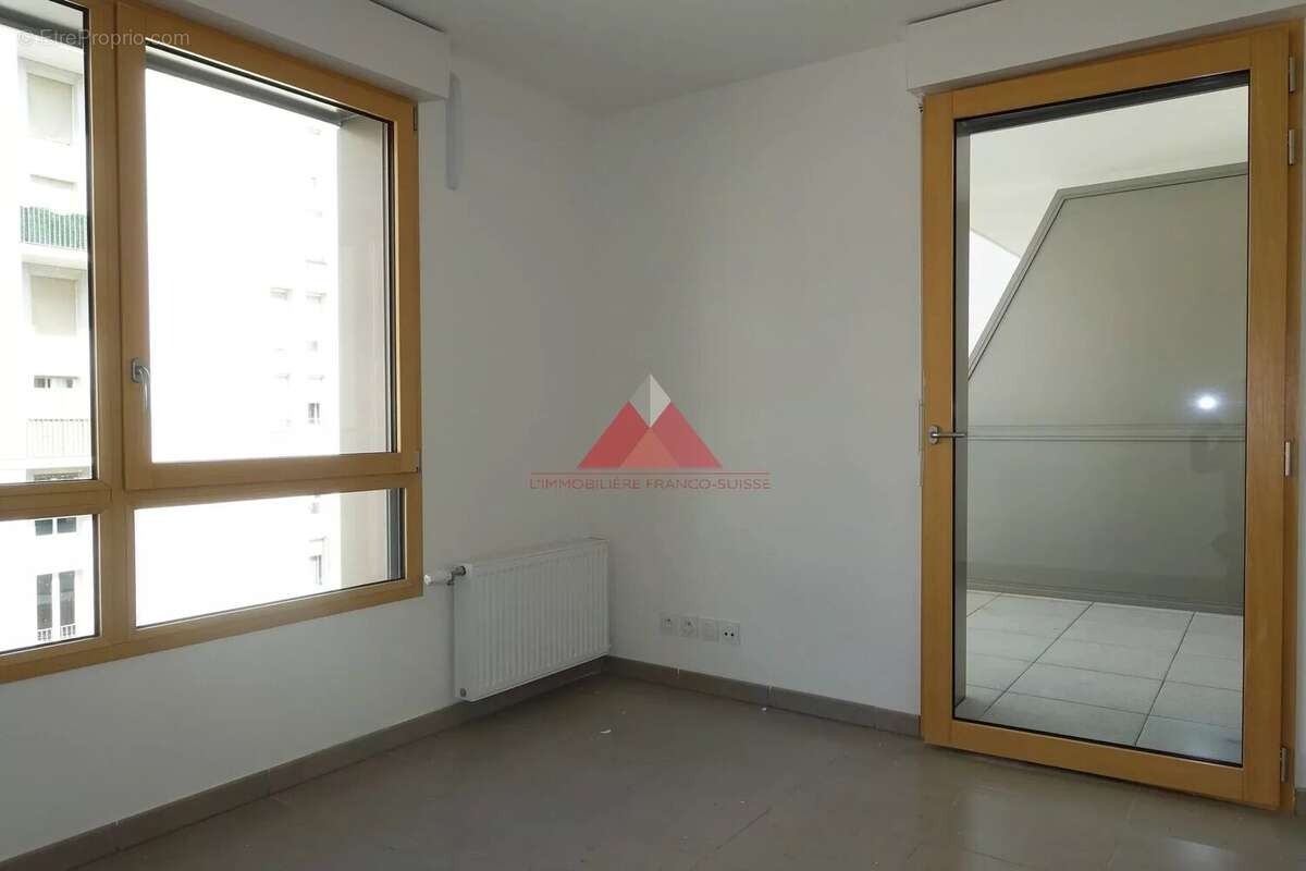 Appartement à LYON-8E