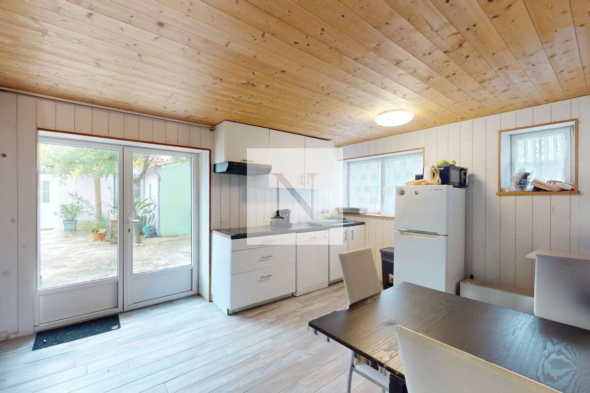 Maison 126 m² à Rivedoux-Plage  - photo 9