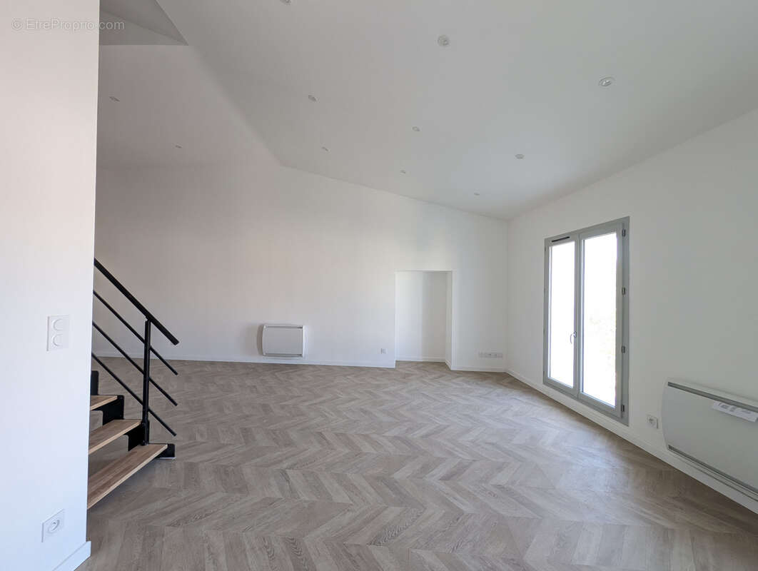 Appartement à PIGNAN