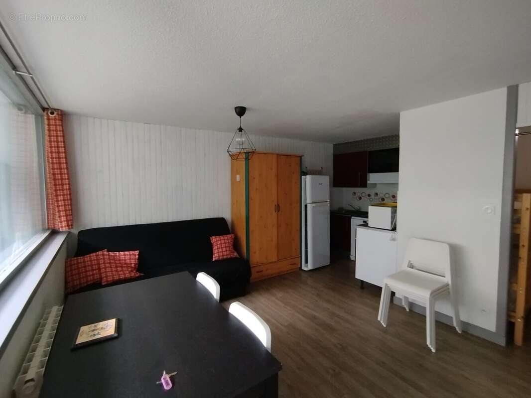 Appartement à BESSE-ET-SAINT-ANASTAISE