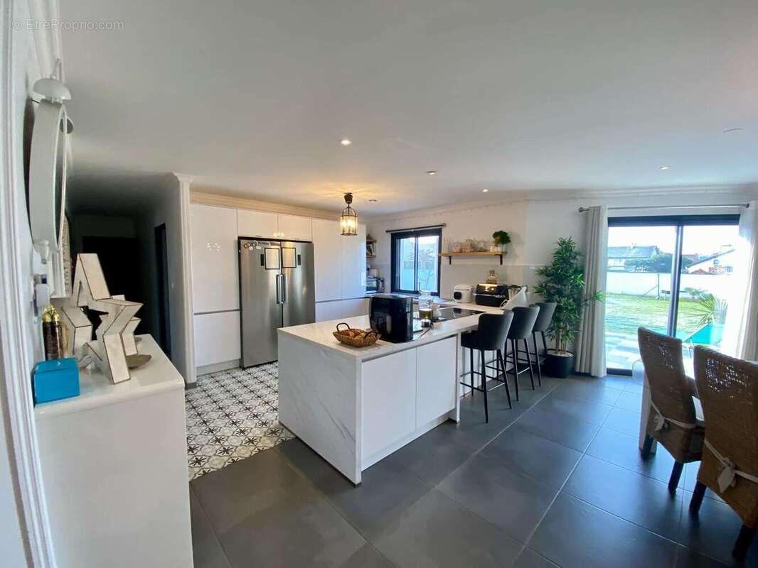 Maison à SAINT-MARCEL