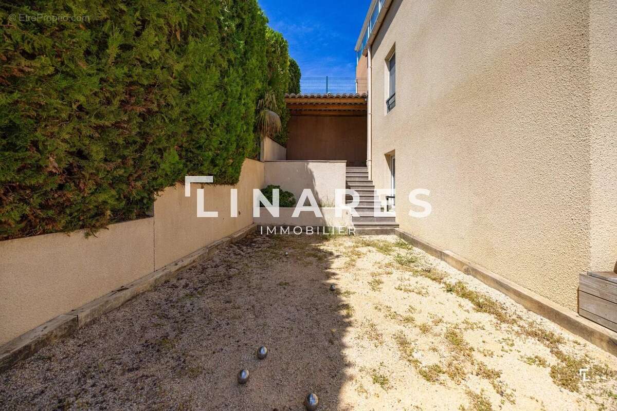 Appartement à MARSEILLE-13E