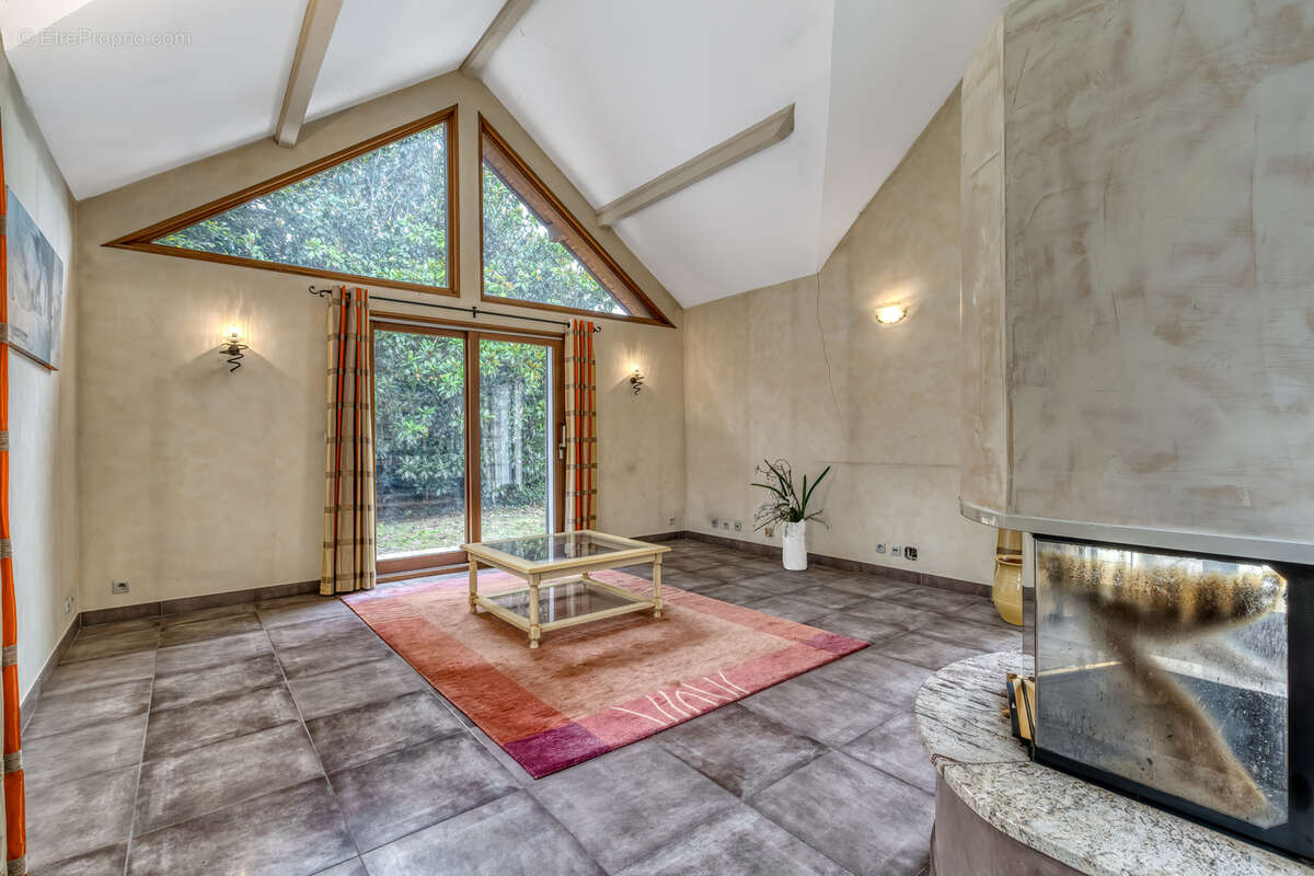 Maison à LA RAVOIRE