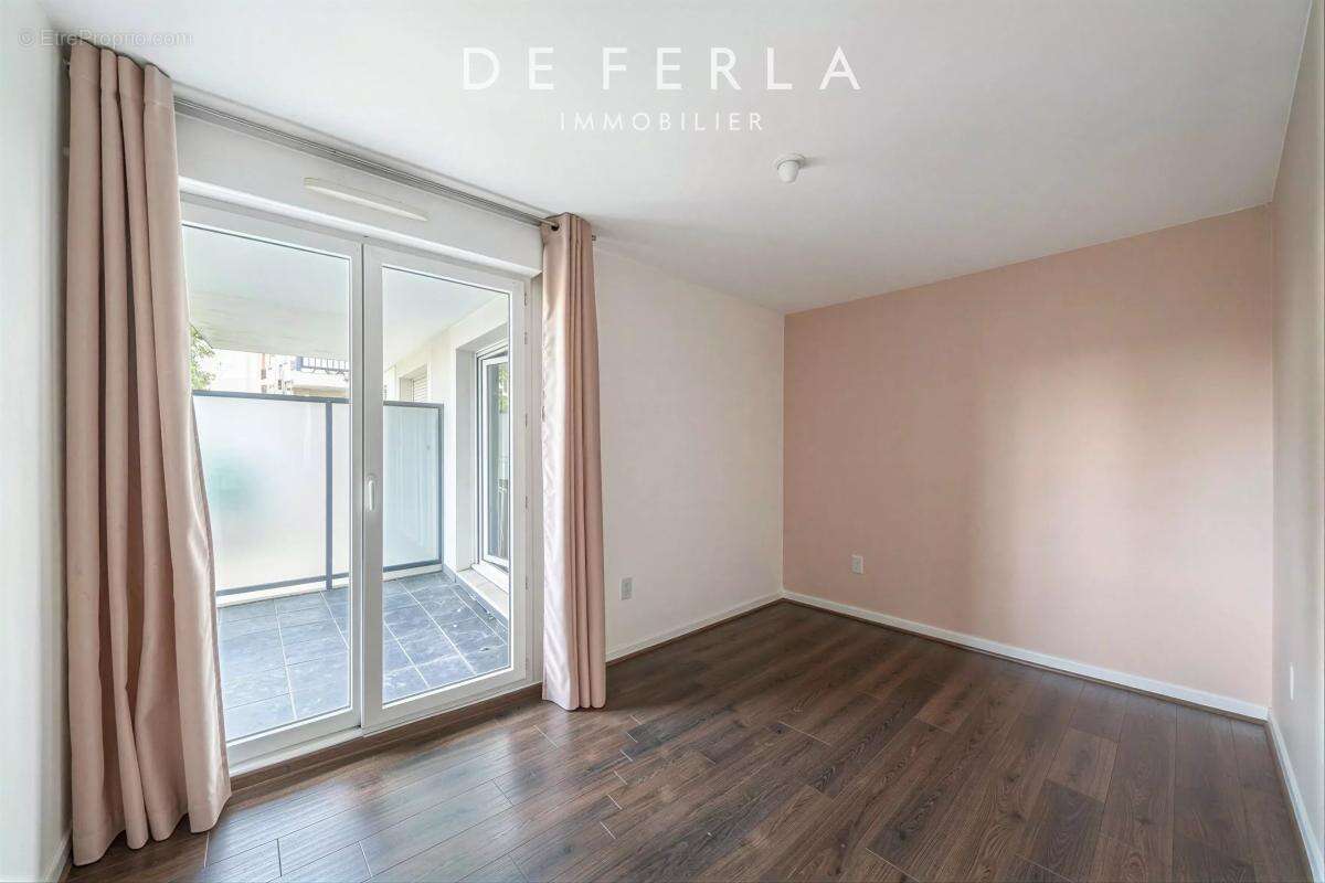 Appartement à ROSNY-SOUS-BOIS