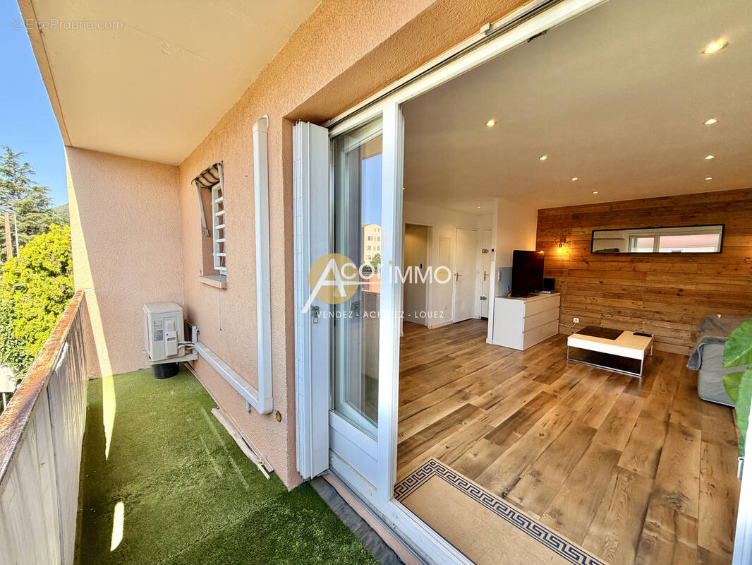 Appartement à LA VALETTE-DU-VAR