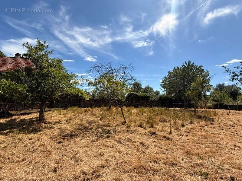 Maison en pierre de 126m², 4 chambres, avec grange 65 000 € - photo 37