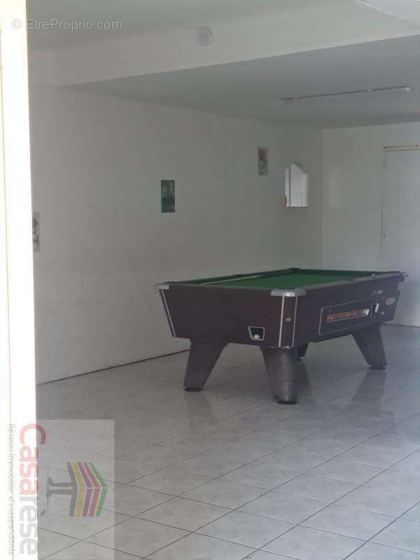 Commerce à SAINT-JOSEPH