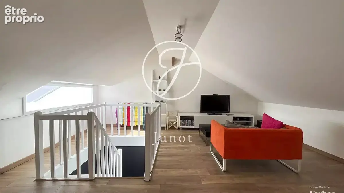 Marcq-en-Barœul – SAINT-MAUR – Maison de Maître – 12 pièces - 369,96m² – 9 chambres – Jardin  – Garage - Cave - photo 19