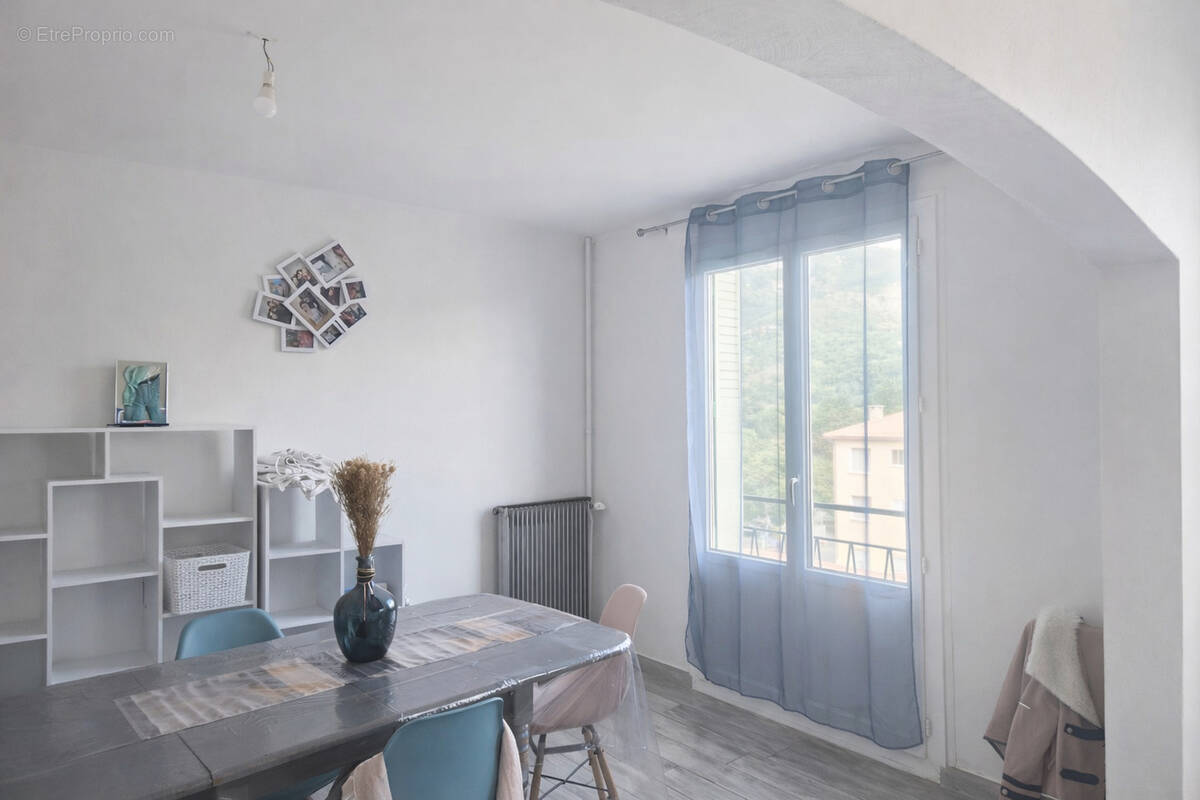 Appartement à SISTERON