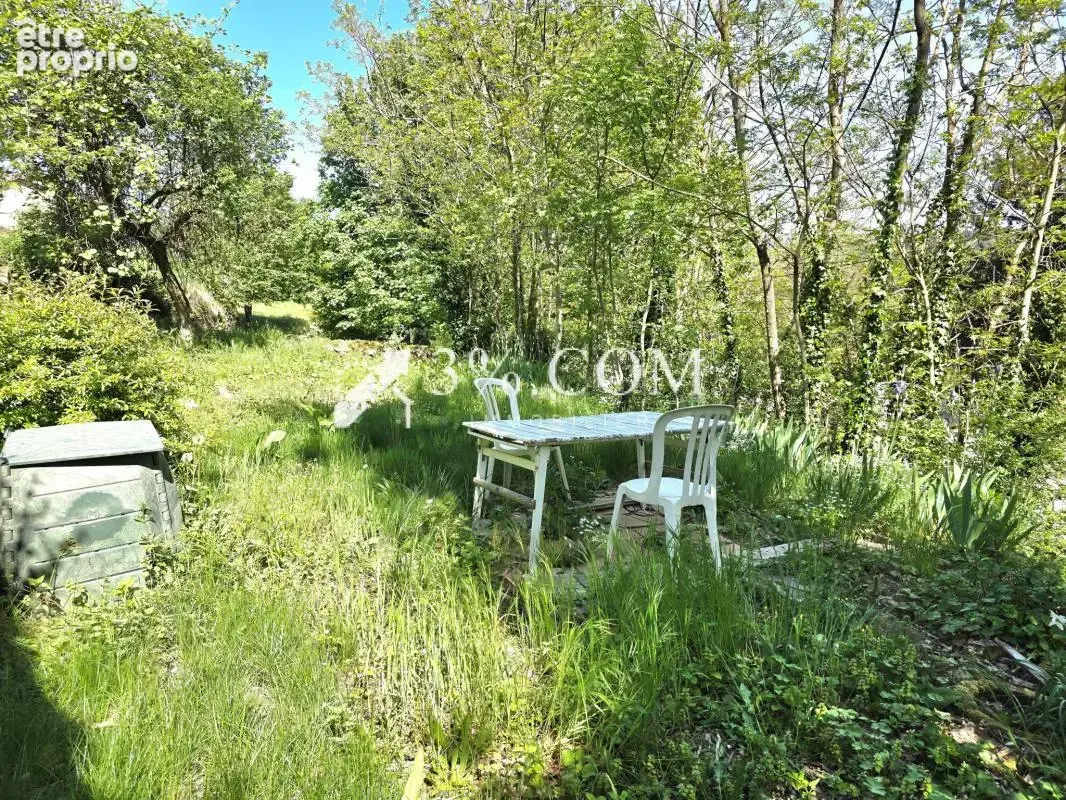 Maison de village de 127m2 et 3 chambres + jardin non attena - photo 9