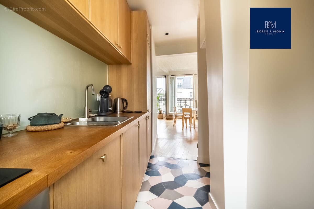 Appartement à PARIS-17E