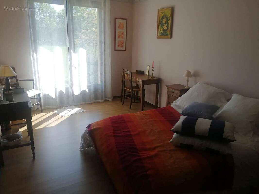 Maison à SAINT-BEAUZILE