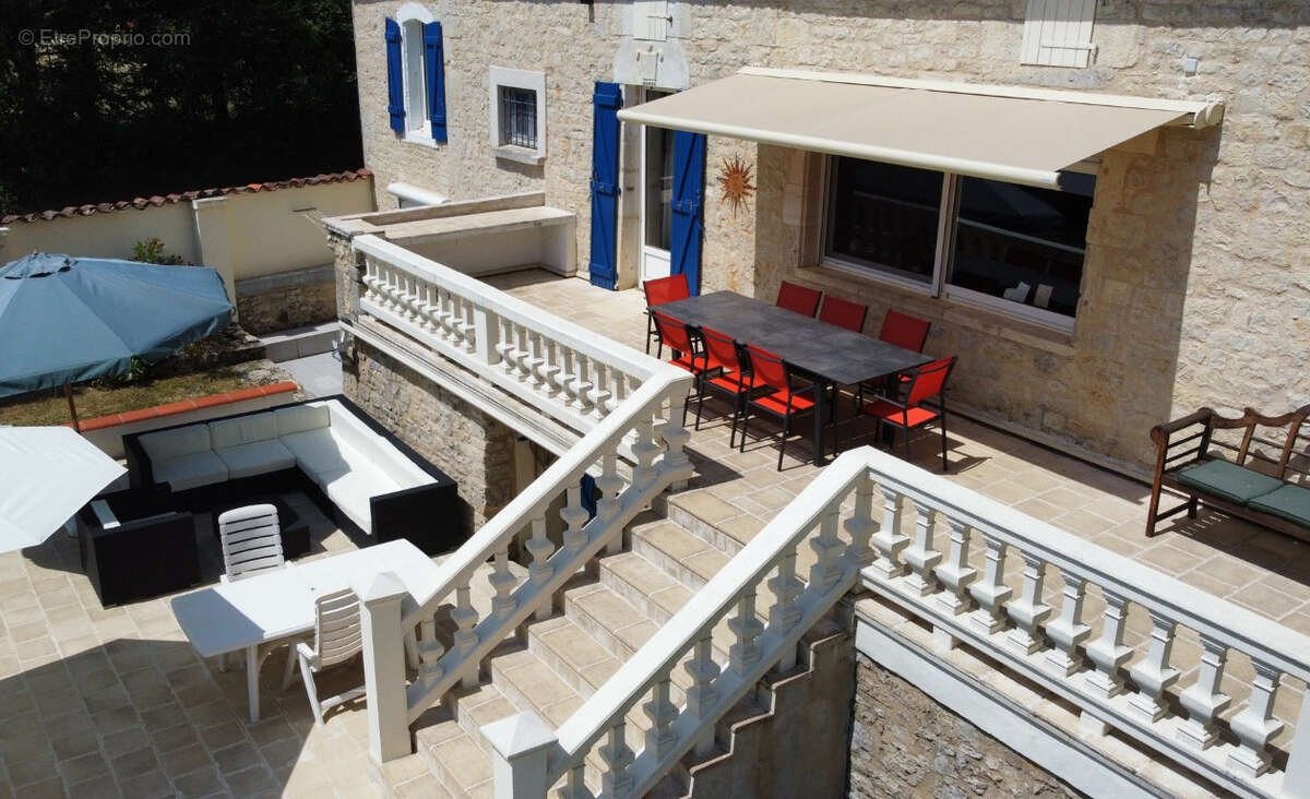 Maison à CAHORS