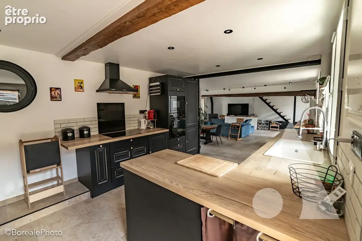 Maison Senlis 6 pièce(s) 209 m2 - photo 2