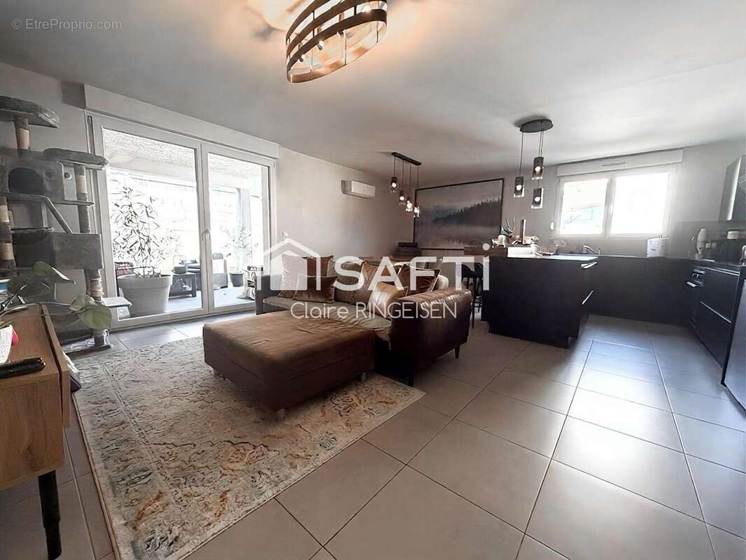 Appartement 80 m² à Behren-Les-Forbach  - photo 3