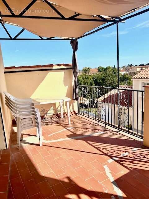 Maison à PEZILLA-LA-RIVIERE